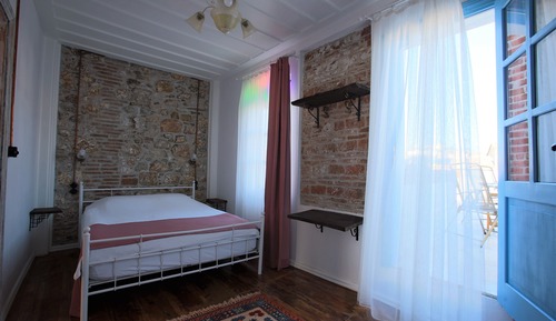 Habitación triple de lujo, en la zona del jardín