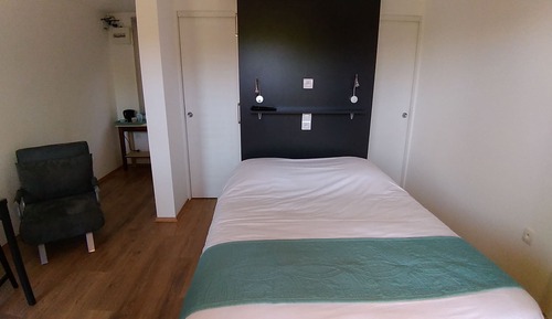 Habitación Confort doble, baño privado
