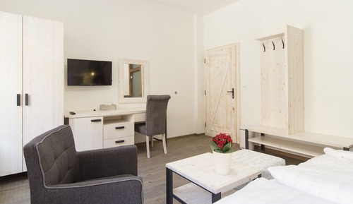 Habitación estándar con 1 cama doble o 2 individuales