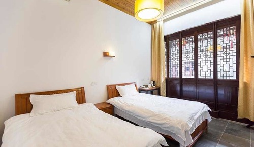 Modern Chinese Style Twin Room