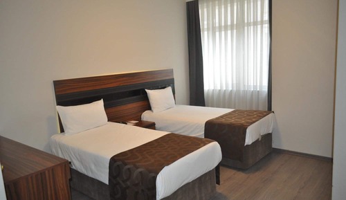 Habitación con 2 camas individuales