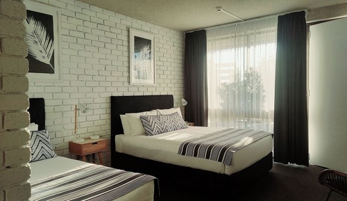 Habitación clásica con 2 camas individuales