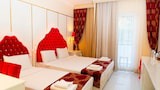 Superior Triple Room, Multiple Beds