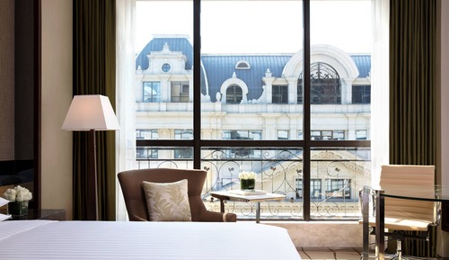 Habitación ejecutiva, 1 cama de matrimonio grande, vistas a la ciudad
