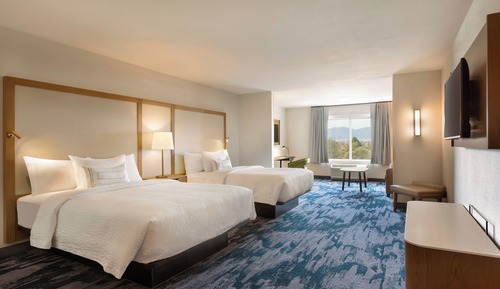 Suite, varias camas (Hearing Accessible)