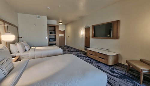 Suite, varias camas (Mobility/Hearing Accessible, Tub)