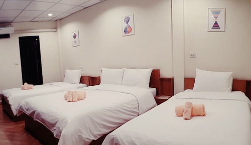 Habitación cuádruple familiar, varias camas