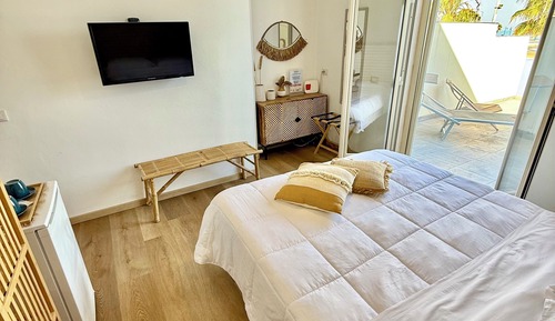 Habitación doble superior, 1 cama de matrimonio, terraza, vistas al mar