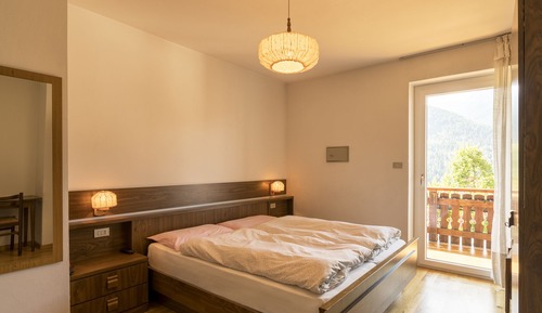 Habitación estándar con 1 cama doble o 2 individuales