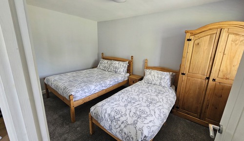 Standard Chalet
