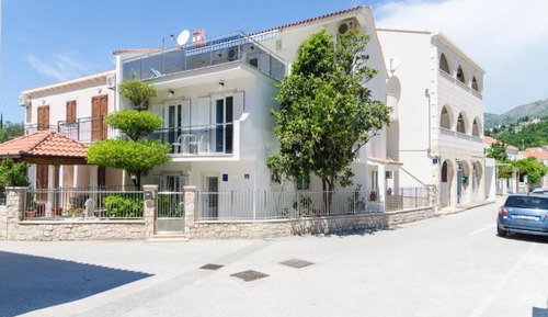 Estudio (Apartments & Rooms Barišić - Studio)