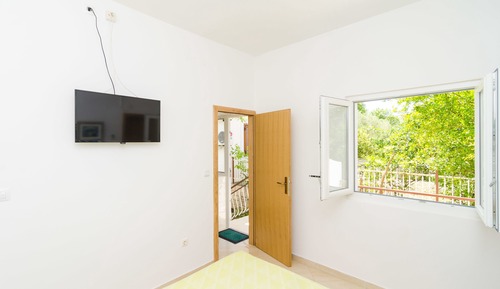 Estudio estándar, balcón, vistas al jardín
