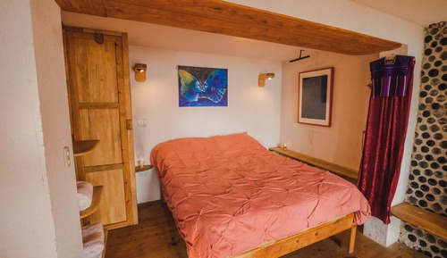 Suite estudio romántica, 1 cama de matrimonio, vistas al jardín, junto al lago