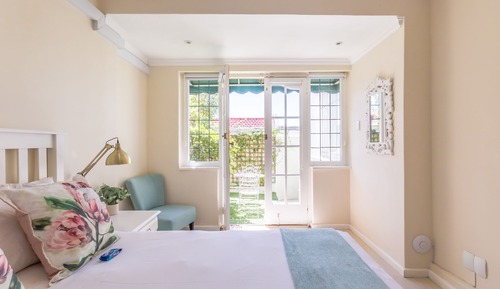 Estudio Confort, 1 cama de matrimonio, cocina básica