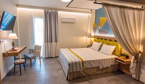 Suite Deluxe, piscina privada, vistas al jardín