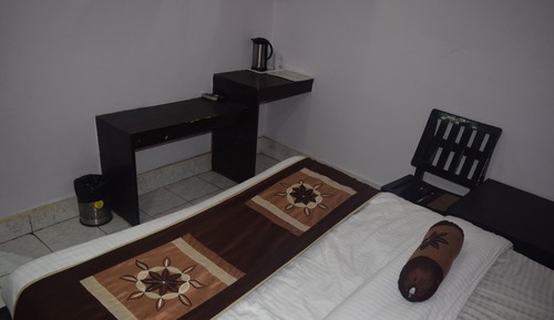 Habitación individual estándar, 1 cama doble, accesible para personas con discapacidad, fumadores