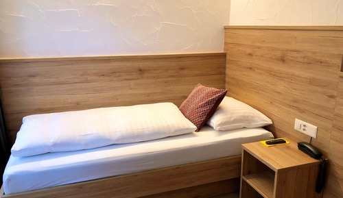 Habitación con 2 camas individuales