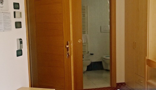 Habitación con 1 cama doble o 2 individuales