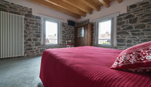 Habitación clásica con 1 cama doble o 2 individuales