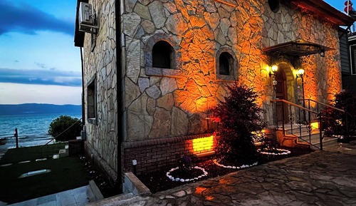 Villa, 4 habitaciones, vistas al lago
