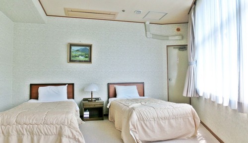 Habitación tradicional (Japanese-style, with 2 Single Beds)