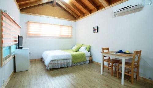 Estudio (Ttarabi)