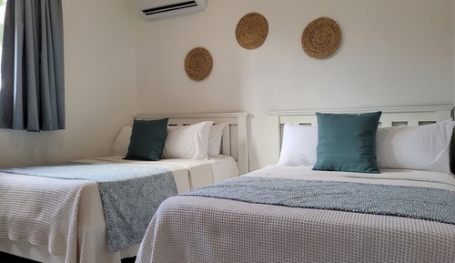 Double Room 2 Full Beds