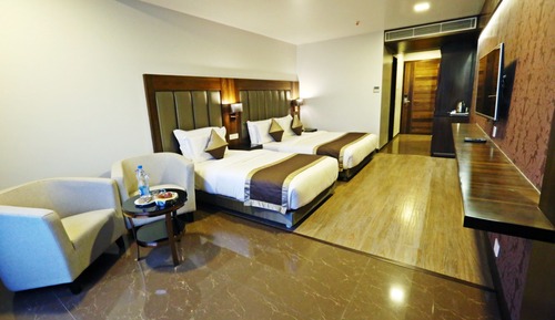 Habitación triple familiar, 1 cama de matrimonio grande
