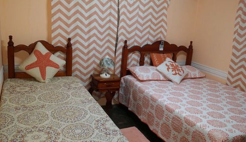 Habitación con 1 cama doble o 2 individuales