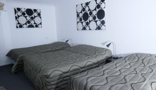 Habitación familiar, varias camas
