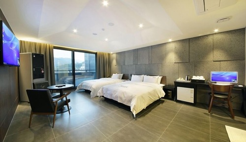 Habitación con 2 camas individuales