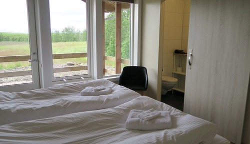 Habitación con 1 cama doble o 2 individuales, baño privado, en edificio anexo (Room 4)