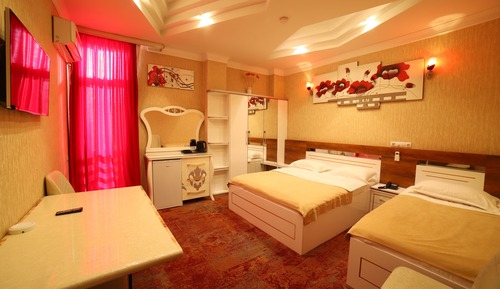 Habitación familiar con 1 cama doble o 2 individuales