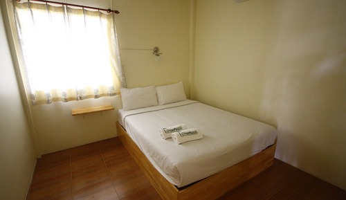2 Bedroom
