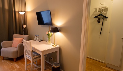 Habitación triple económica, en edificio anexo