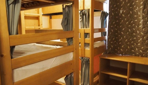 Apartamento superior, 2 habitaciones, 2 baños, junto a la pista de esquí