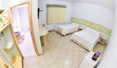 Habitación triple de lujo, varias camas