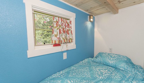 Cabaña (Tiny House - Piña Colada)