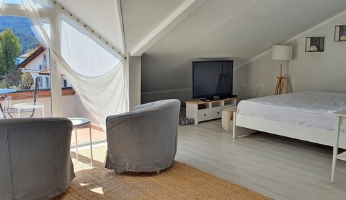 Habitación ejecutiva doble, 1 cama de matrimonio, balcón, vistas al puerto deportivo