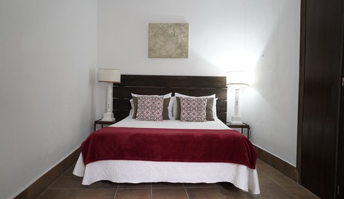 Habitación económica doble, sin ventanas