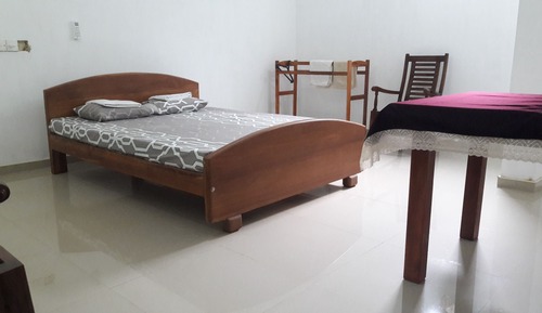 Habitación estándar doble, 1 cama de matrimonio, vistas al jardín