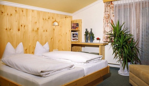 Habitación básica doble (Trisanna)