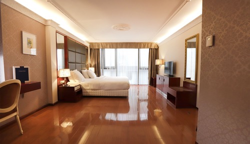 Suite junior, 1 cama de matrimonio grande, bañera