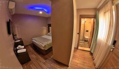 Habitación económica doble, 1 cama de matrimonio, planta baja