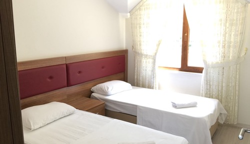 Apartamento, 2 habitaciones, terraza
