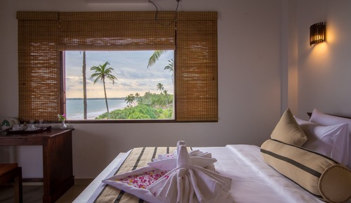 Habitación Deluxe con 1 cama doble o 2 individuales, balcón, vistas al mar