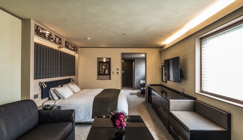 Habitación Premium doble, vistas al río, en esquina