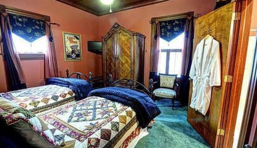 Habitación, baño privado (Love of Flight)