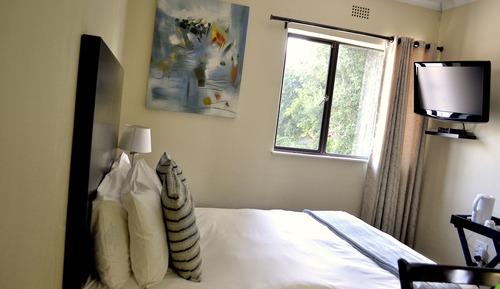 Habitación (J)