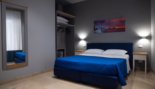 Habitación superior con 1 cama doble o 2 individuales, 1 habitación, no fumadores